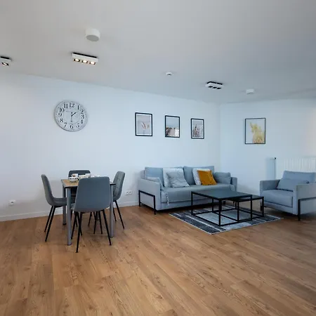 Apartament Premium Pinea 102 Apartament *